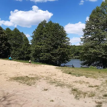 Luna Nad Jeziorem Gm Murowana Goslina Holiday home *