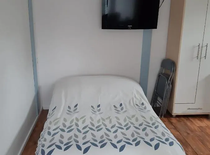 Luna Nad Jeziorem Gm Murowana Goslina Ferienhaus *