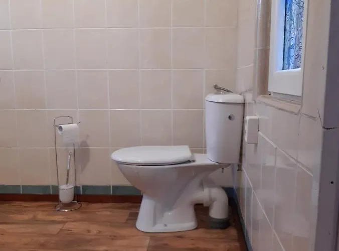 Luna Nad Jeziorem Gm Murowana Goslina *